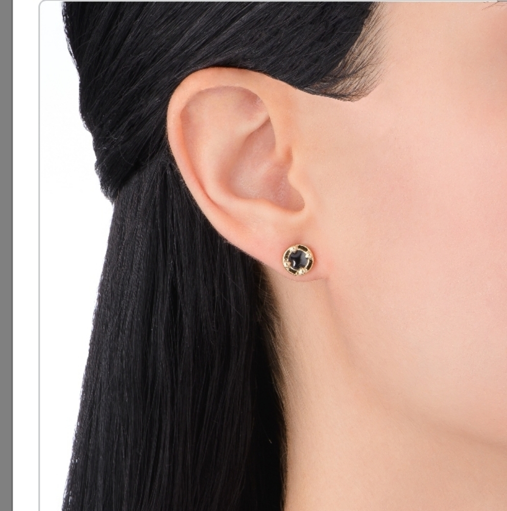 🥰 Beautiful Earrings Gold Plated Black Enamel 🥰